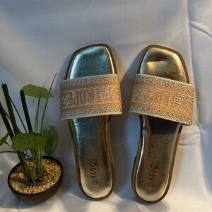 Rouge Helium size 8.5